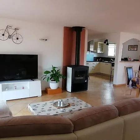 Villa La Olly 2 Mèze